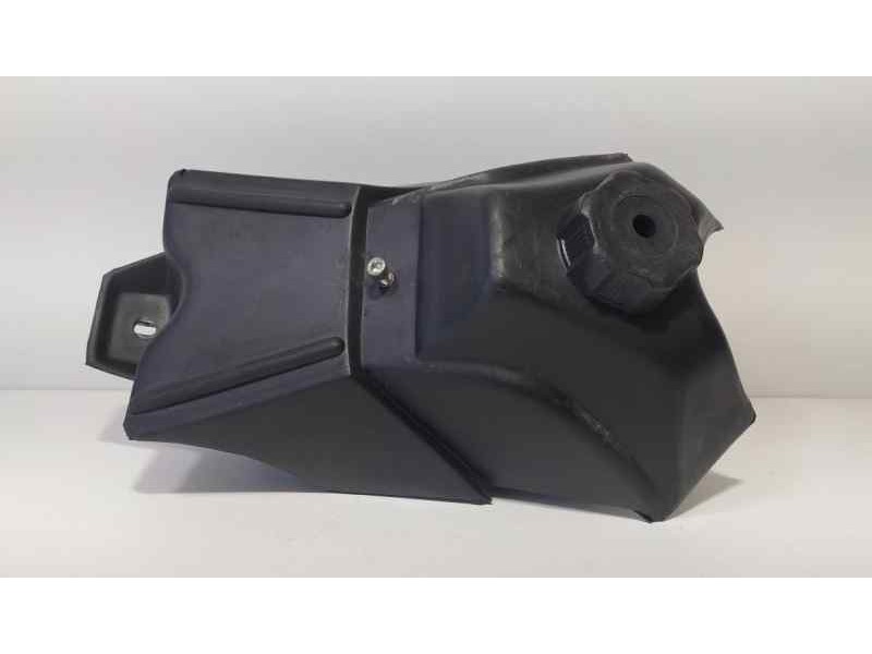 Recambio de deposito combustible para malaguti . twuelve 2010 referencia OEM IAM  86839 