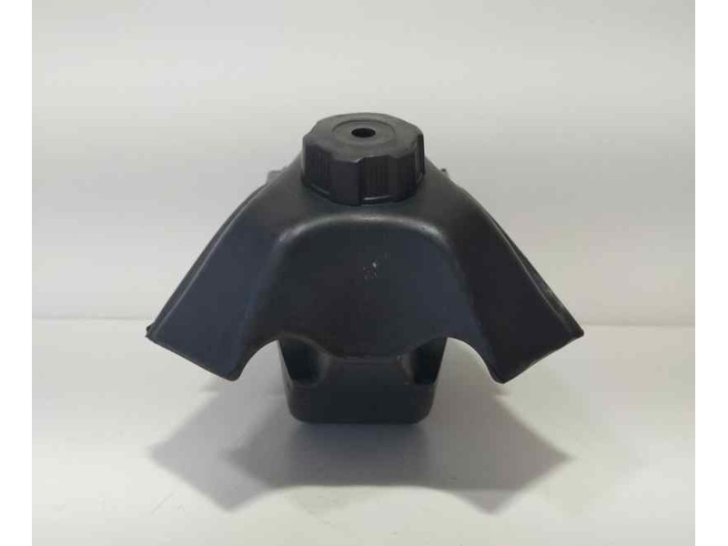 Recambio de deposito combustible para malaguti . twuelve 2010 referencia OEM IAM  86839 