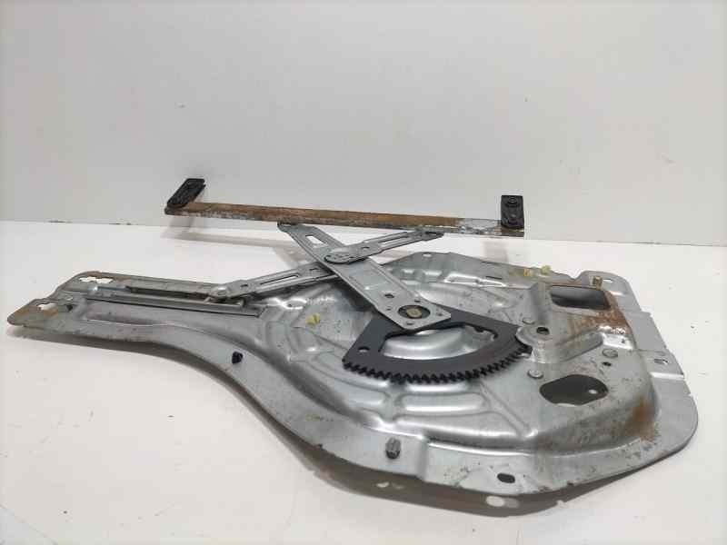 Recambio de elevalunas trasero derecho para hyundai tucson (jm) 2.0 crdi comfort (4wd) referencia OEM IAM 834802E010 84246 R
