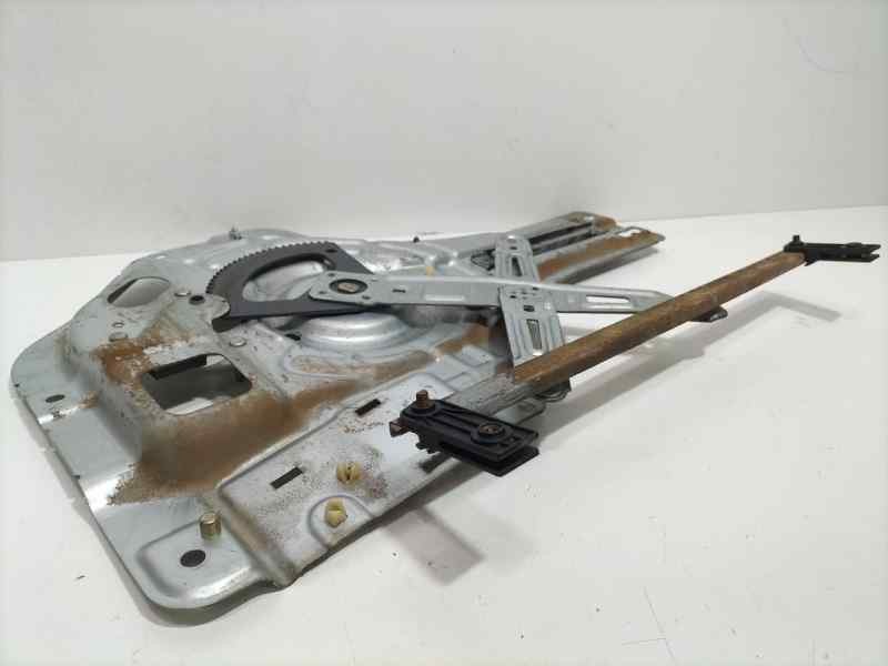 Recambio de elevalunas trasero derecho para hyundai tucson (jm) 2.0 crdi comfort (4wd) referencia OEM IAM 834802E010 84246 R