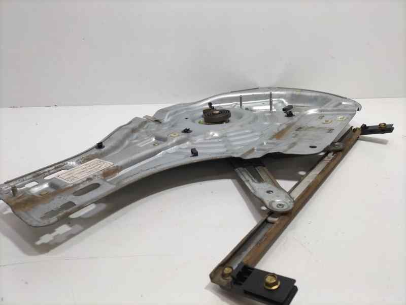 Recambio de elevalunas delantero derecho para hyundai tucson (jm) 2.0 crdi comfort (4wd) referencia OEM IAM 824802E010 84247 R