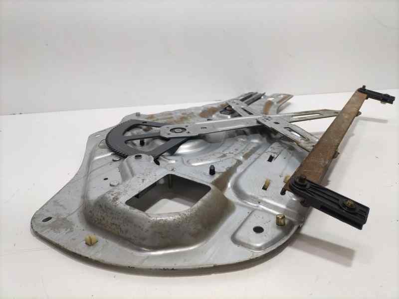 Recambio de elevalunas delantero derecho para hyundai tucson (jm) 2.0 crdi comfort (4wd) referencia OEM IAM 824802E010 84247 R