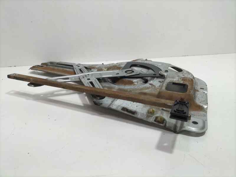 Recambio de elevalunas trasero izquierdo para hyundai tucson (jm) 2.0 crdi comfort (4wd) referencia OEM IAM 834702E010 84248 R