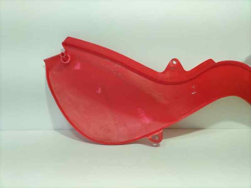 Recambio de molduras delanteras para malaguti . twuelve 2010 referencia OEM IAM  86844 