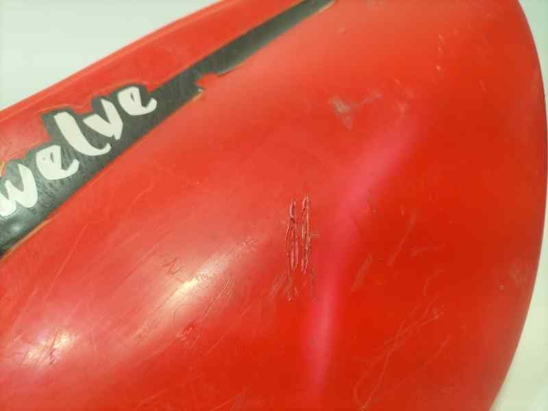 Recambio de molduras delanteras para malaguti . twuelve 2010 referencia OEM IAM  86844 