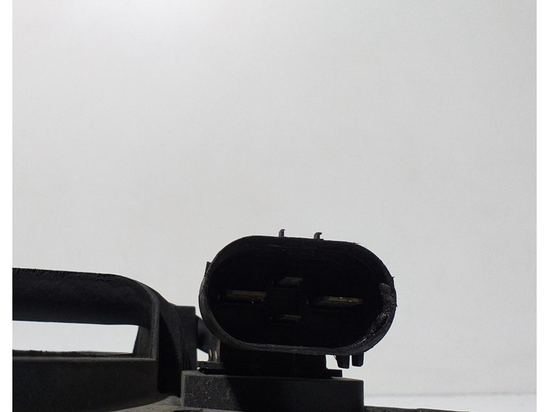 Recambio de electroventilador para opel corsa d innovation referencia OEM IAM 13107500 68386 