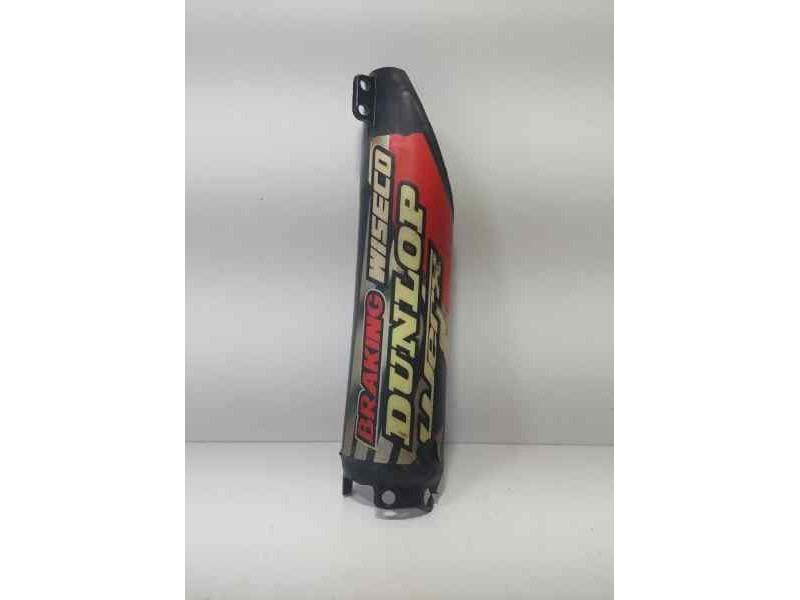 Recambio de molduras delanteras para malaguti . twuelve 2010 referencia OEM IAM  86847 