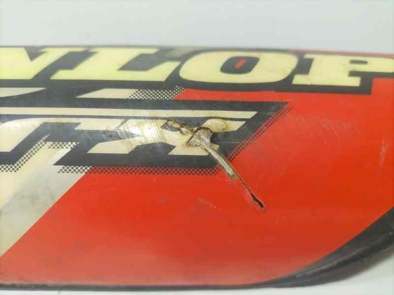 Recambio de molduras delanteras para malaguti . twuelve 2010 referencia OEM IAM  86847 