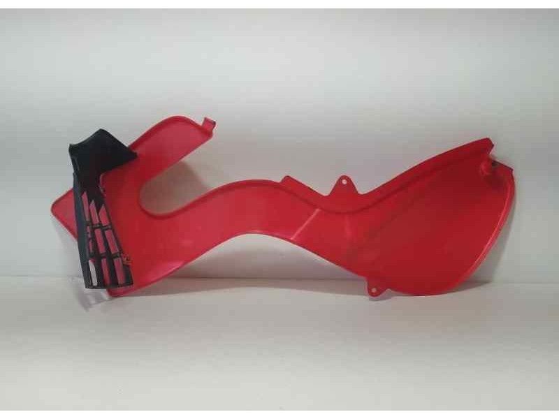 Recambio de molduras delanteras para malaguti . twuelve 2010 referencia OEM IAM  86850 