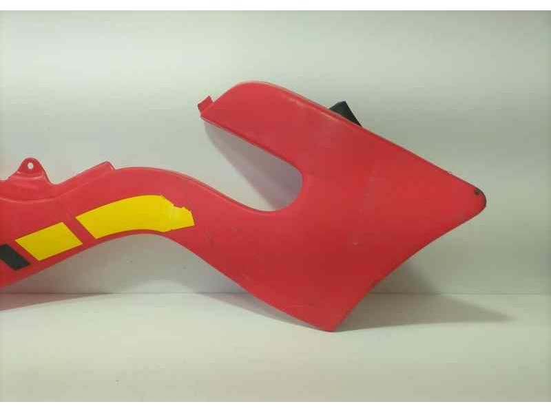 Recambio de molduras delanteras para malaguti . twuelve 2010 referencia OEM IAM  86850 