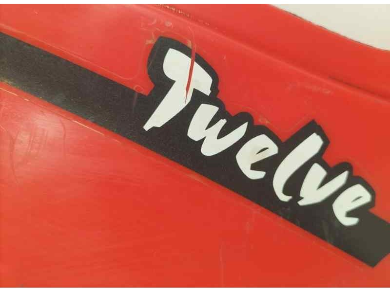 Recambio de molduras delanteras para malaguti . twuelve 2010 referencia OEM IAM  86850 