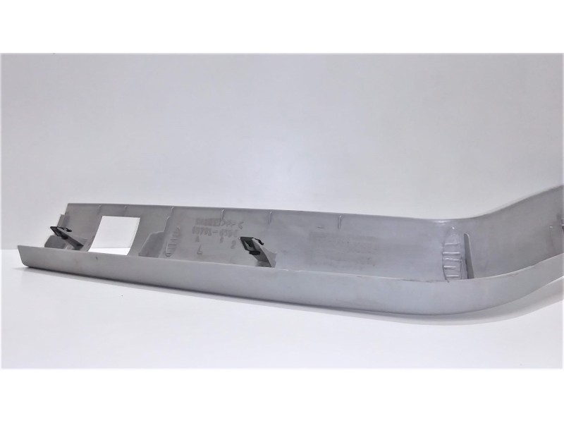 Recambio de moldura para suzuki grand vitara 5 puertas sq (ft) 2.0 td referencia OEM IAM 8379165D0 49695 