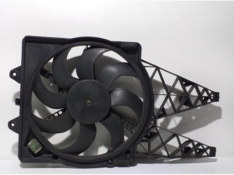 Recambio de electroventilador para fiat grande punto (199) 1.3 multijet sport (01.2007) referencia OEM IAM 871300200 68397 