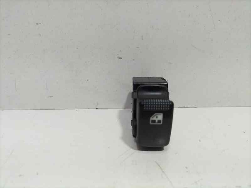 Recambio de mando elevalunas delantero derecho para hyundai tucson (jm) 2.0 crdi comfort (4wd) referencia OEM IAM D4EA 84259 R