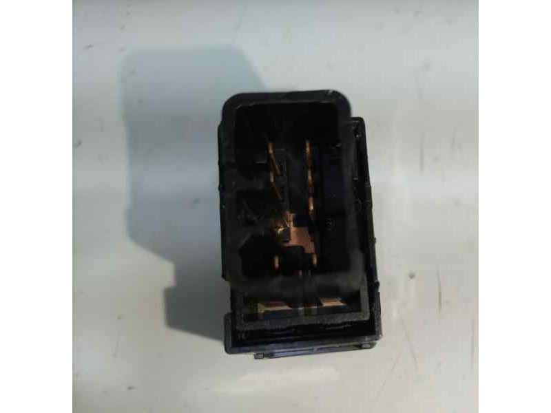 Recambio de mando elevalunas delantero derecho para hyundai tucson (jm) 2.0 crdi comfort (4wd) referencia OEM IAM D4EA 84259 R