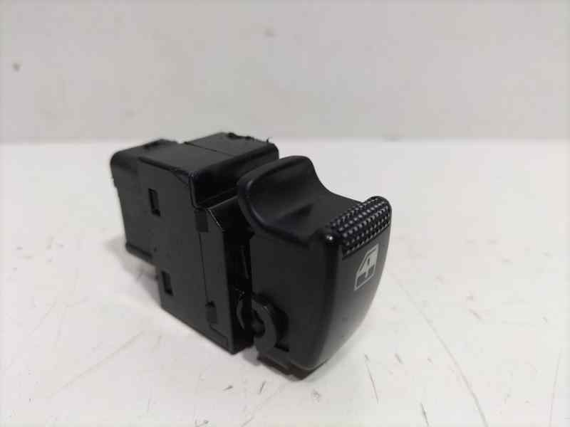 Recambio de mando elevalunas delantero derecho para hyundai tucson (jm) 2.0 crdi comfort (4wd) referencia OEM IAM D4EA 84259 R