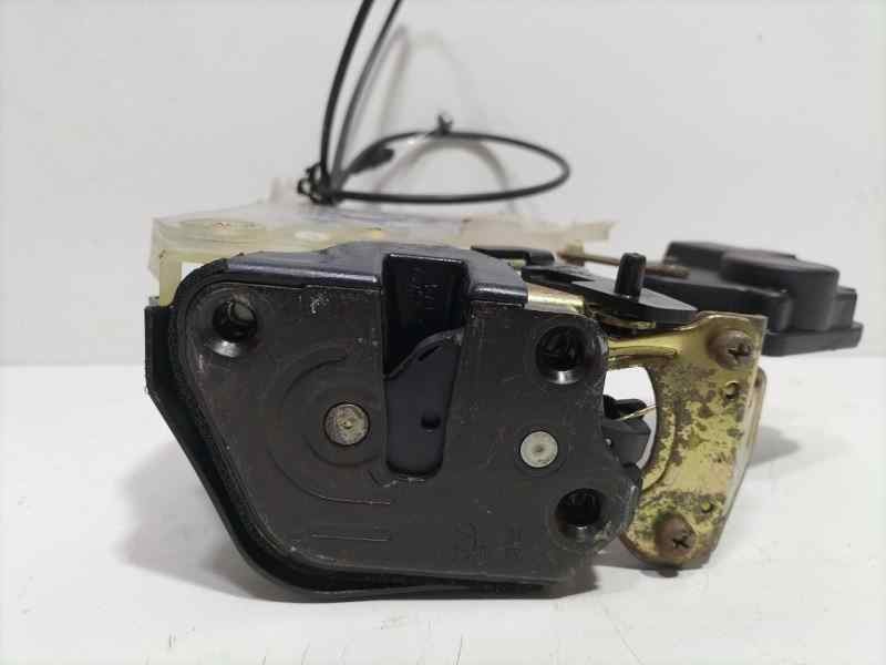Recambio de cerradura puerta trasera izquierda para hyundai tucson (jm) 2.0 crdi comfort (4wd) referencia OEM IAM 814102E010 842