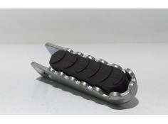 Recambio de estribo para derbi senda 125 senda 125 r referencia OEM IAM HONDAJD09E 68420  2