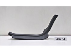 Recambio de molduras traseras para suzuki grand vitara 5 puertas sq (ft) 2.0 td referencia OEM IAM 7618165D0 49704 