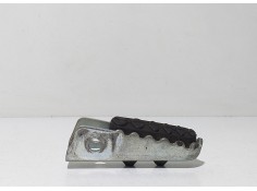 Recambio de estribo para derbi senda 125 senda 125 r referencia OEM IAM HONDAJD09E 68421 