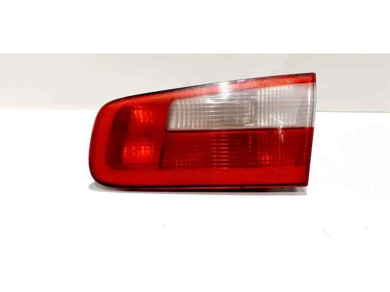 Recambio de piloto trasero derecho interior para renault laguna ii (bg0) authentique referencia OEM IAM 8200002476 45378 