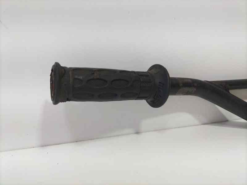 Recambio de columna direccion para malaguti . twuelve 2010 referencia OEM IAM  86857 