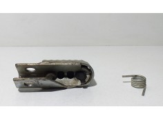 Recambio de estribo para derbi senda 125 senda 125 r referencia OEM IAM HONDAJD09E 68423  2