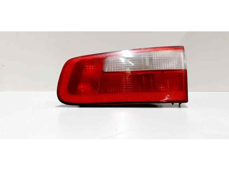 Recambio de piloto trasero derecho interior para renault laguna ii (bg0) authentique referencia OEM IAM 8200002476 45378 