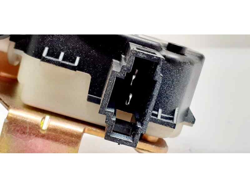 Recambio de motor cierre centralizado porton para volkswagen touareg (7la) tdi v6 referencia OEM IAM 7L6827506D 45399 