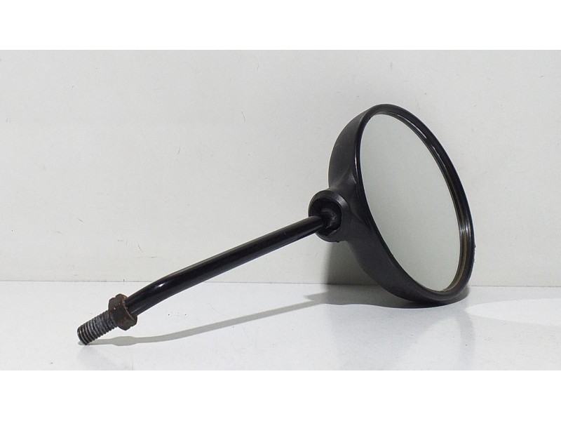 Recambio de retrovisor derecho para derbi senda 125 senda 125 r referencia OEM IAM HONDAJD09E 68432 
