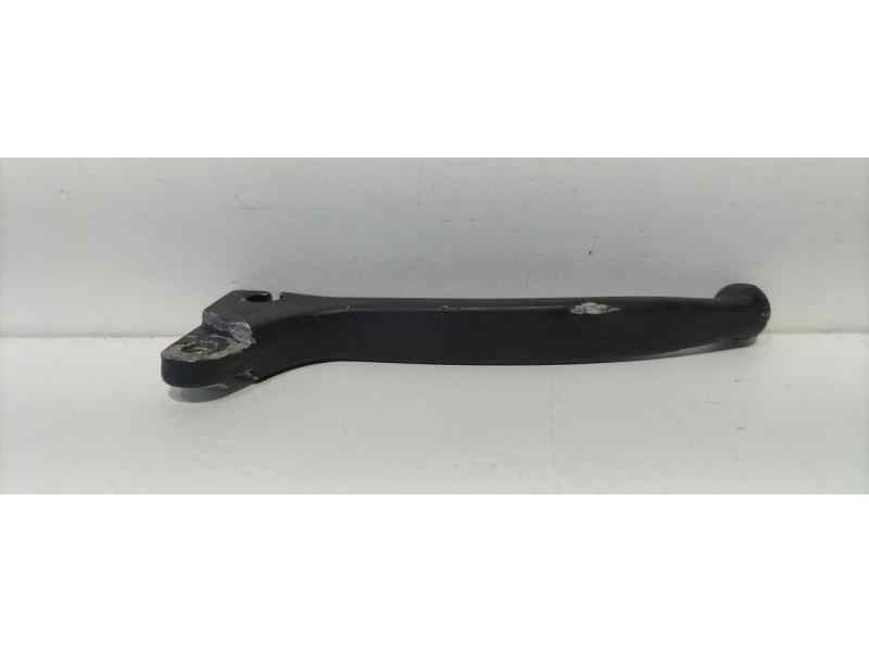 Recambio de maneta exterior delantera izquierda para malaguti . twuelve 2010 referencia OEM IAM  86862 