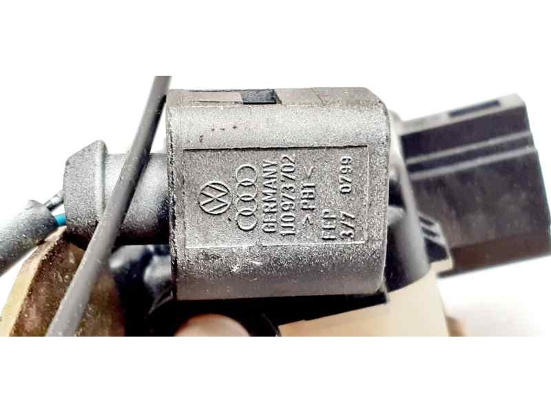 Recambio de motor cierre centralizado porton para volkswagen touareg (7la) tdi v6 referencia OEM IAM 7L6827506D 45399 