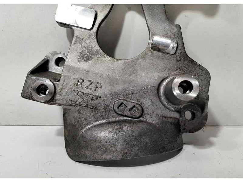 Recambio de soporte alternador para honda civic berlina (fn) 1.8 vtec cat referencia OEM IAM R18A1 84079 