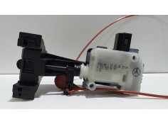 Recambio de tapa exterior combustible para mercedes-benz clase r (w251) 500 l 4matic (251.172) referencia OEM IAM A2518200197 53 2