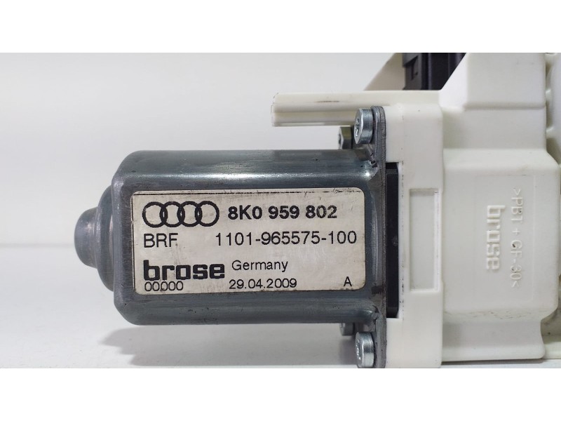 Recambio de motor elevalunas delantero derecho para audi q5 (8r) 3.0 tdi referencia OEM IAM 8K0959802 68505 