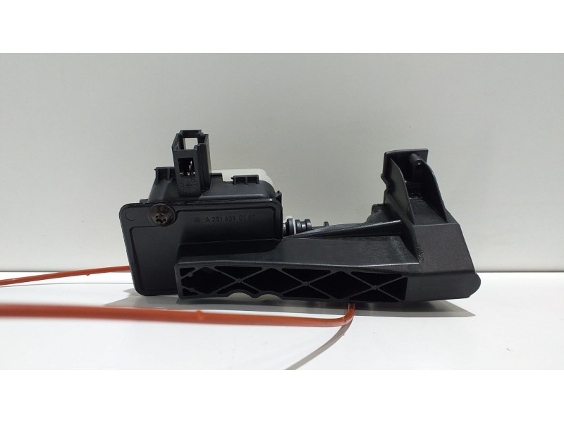 Recambio de tapa exterior combustible para mercedes-benz clase r (w251) 500 l 4matic (251.172) referencia OEM IAM A2518200197 53