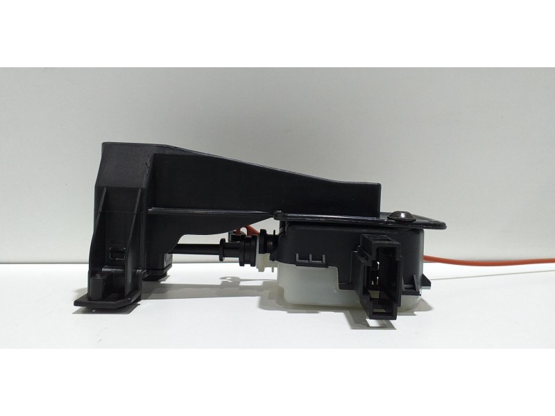 Recambio de tapa exterior combustible para mercedes-benz clase r (w251) 500 l 4matic (251.172) referencia OEM IAM A2518200197 53