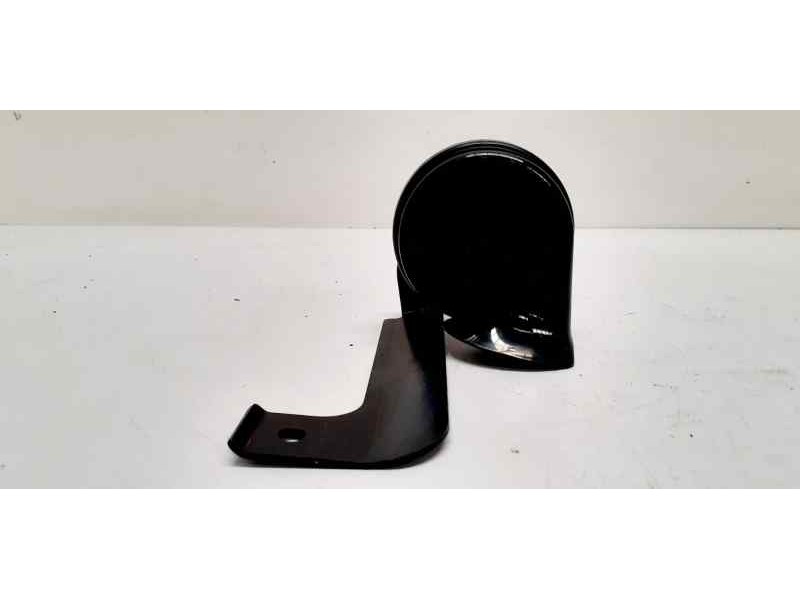 Recambio de claxon para volkswagen touareg (7la) tdi v6 referencia OEM IAM A28657625 45437 