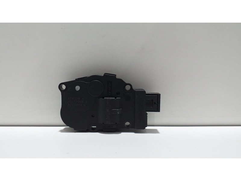 Recambio de motor apertura trampillas climatizador para mercedes-benz clase r (w251) 500 l 4matic (251.172) referencia OEM IAM E