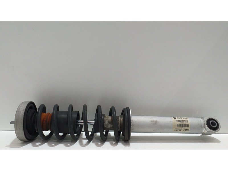 Recambio de amortiguador trasero derecho para bmw serie 7 (e65/e66) 735i referencia OEM IAM 33526758095 53473 