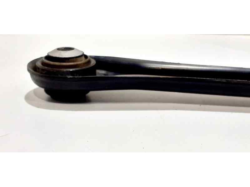 Recambio de brazo suspension inferior trasero derecho para volkswagen touareg (7la) tdi v6 referencia OEM IAM 7L0501531B 45456 