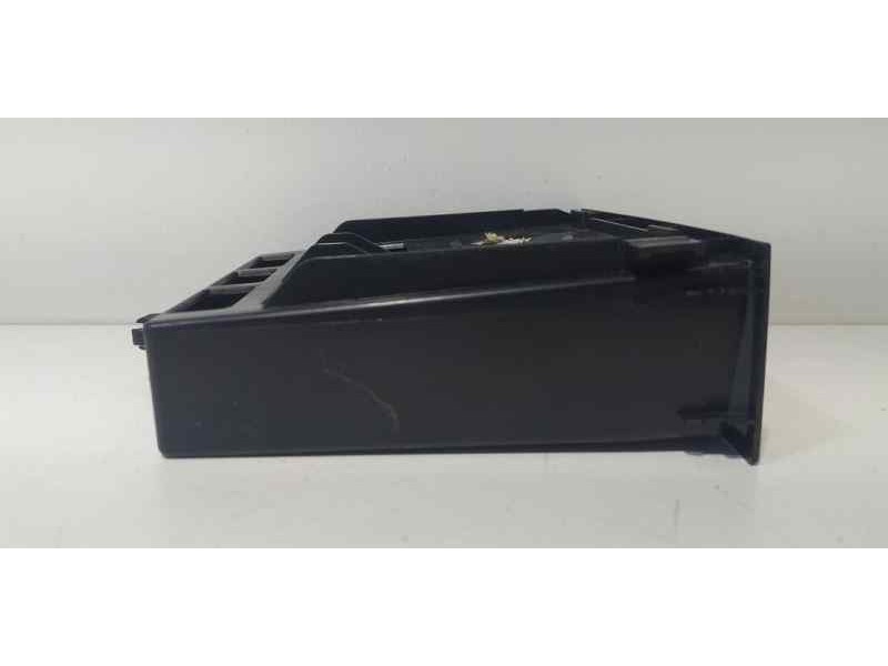 Recambio de porta objetos para seat ibiza (6l1) stylance referencia OEM IAM 6L0857232 86937 