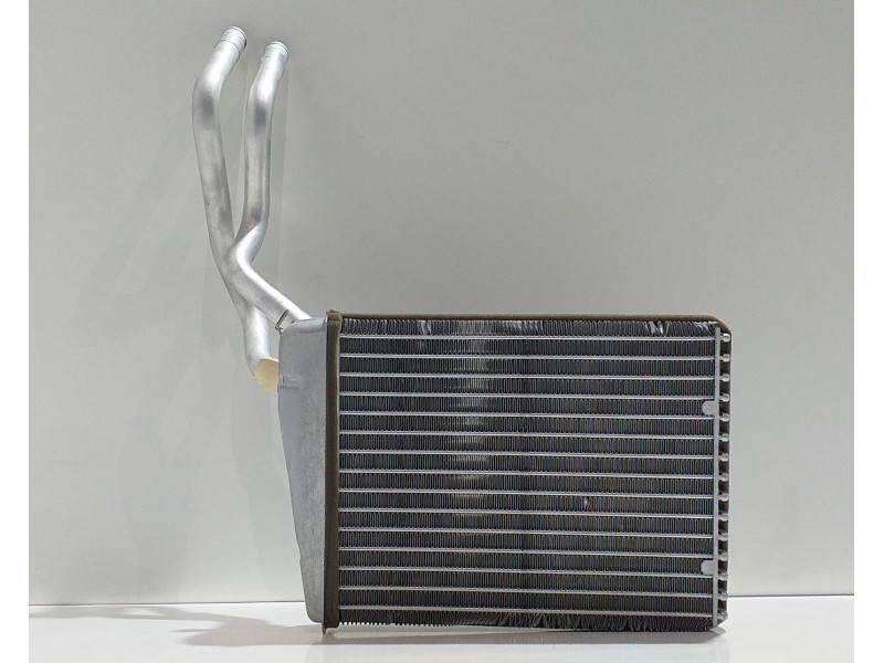 Recambio de radiador calefaccion / aire acondicionado para mercedes-benz clase r (w251) 500 l 4matic (251.172) referencia OEM IA