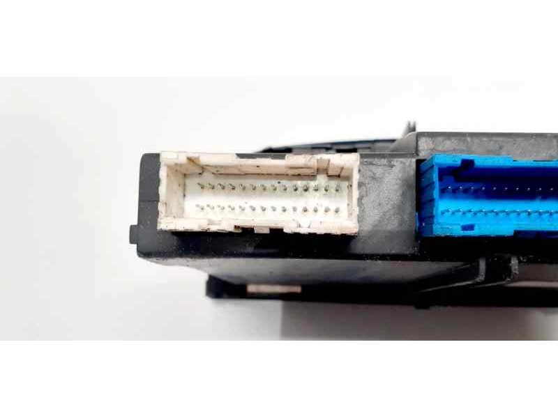 Recambio de mando climatizador para volkswagen sharan (7m8) comfortline referencia OEM IAM 7M0907040 42985  Recambio de mando climatizador para volkswagen sharan (7m8) comfortline referencia OEM IAM 7M0907040 42985