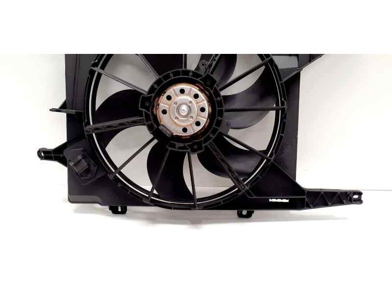 Recambio de electroventilador para renault megane i fase 2 berlina (ba0) 1.9 dci dynamique referencia OEM IAM 7701070217 42335 