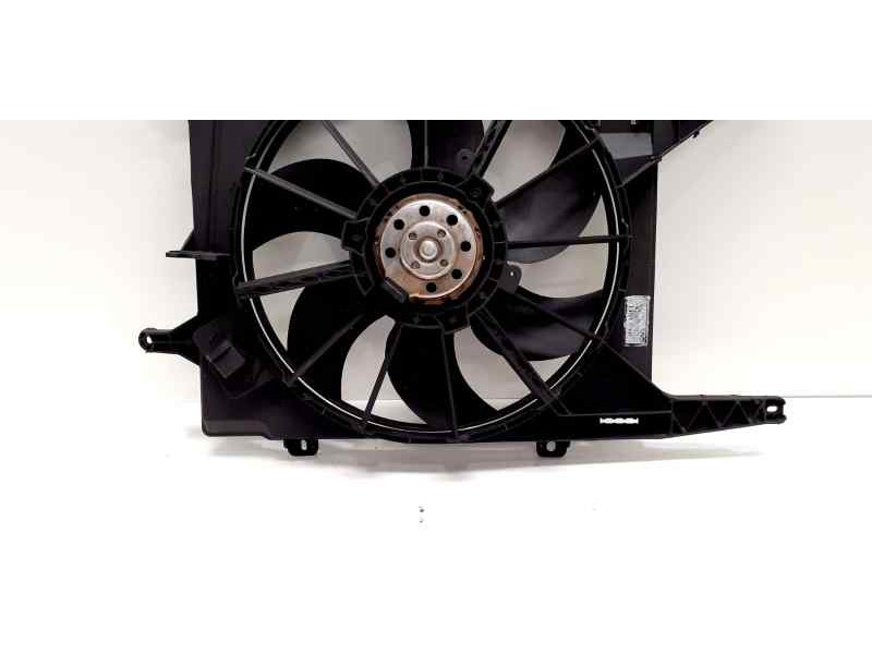 Recambio de electroventilador para renault megane i classic (la0) 1.9 diesel referencia OEM IAM 8240257 42341 