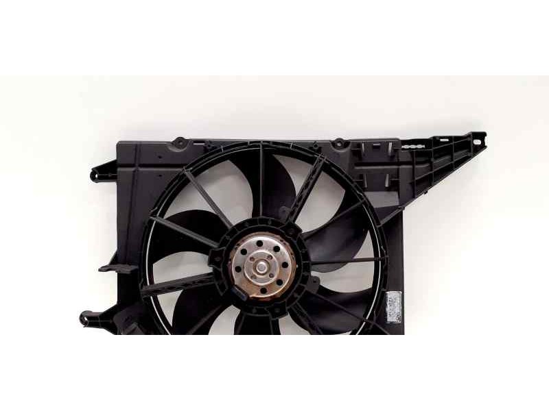 Recambio de electroventilador para renault megane i classic (la0) 1.9 diesel referencia OEM IAM 8240257 42341 