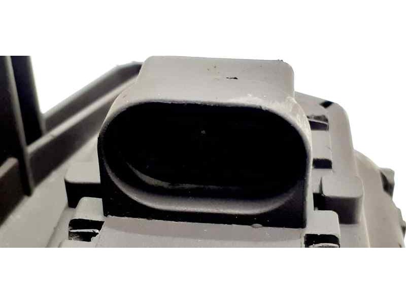 Recambio de electroventilador para renault scenic ii confort dynamique referencia OEM IAM 8200680624 42343 