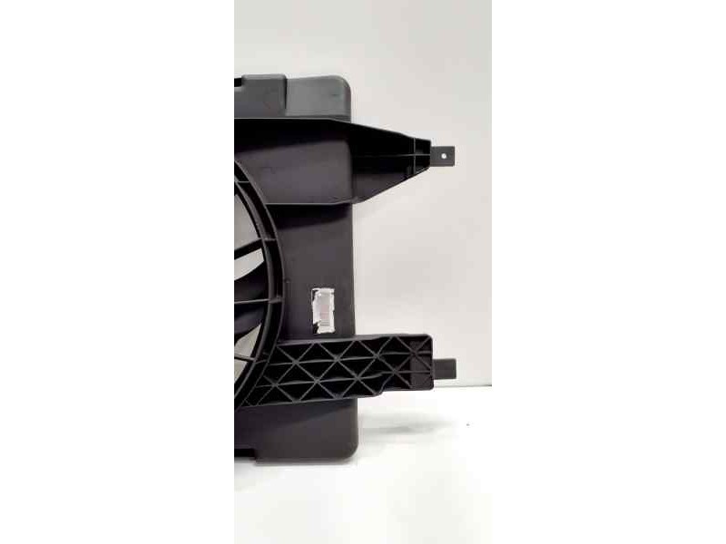 Recambio de electroventilador para renault scenic ii confort dynamique referencia OEM IAM 8200680624 42343 