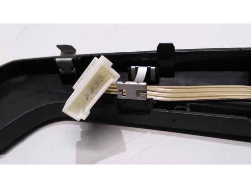 Recambio de guarnecidos palanca cambio para bmw serie 5 berlina (e60) 530i referencia OEM IAM 90120431 45531 